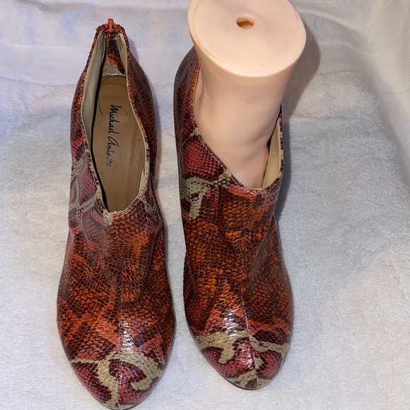 EUC- NEVER WORN MICHAEL ANTONIO STILETTO BOOTIES SZ 10 - Picture 2 of 8